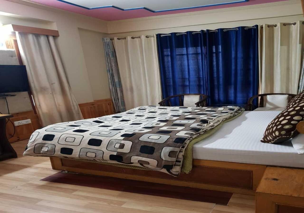 Hotel Apple Regency شيملا المظهر الخارجي الصورة