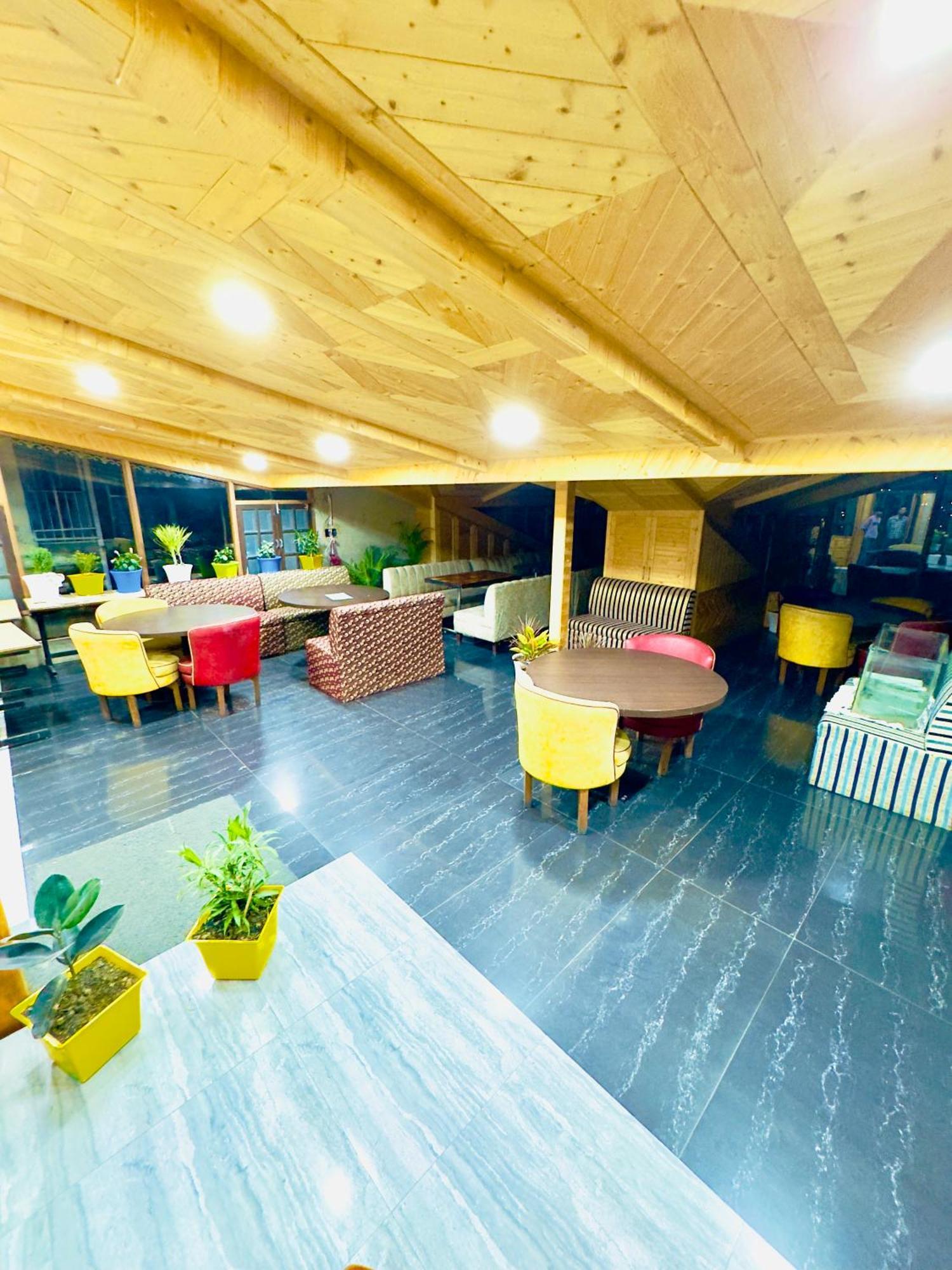 Hotel Apple Regency شيملا المظهر الخارجي الصورة