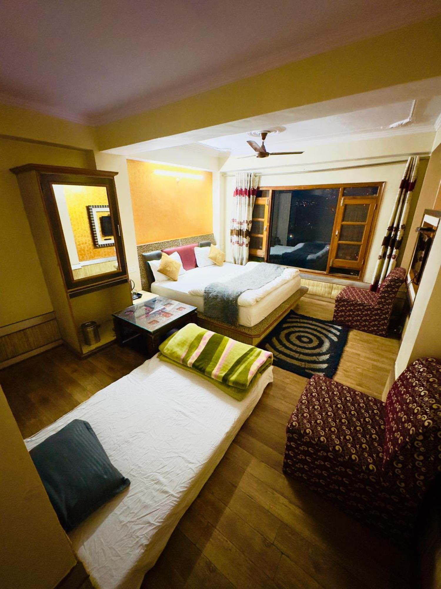 Hotel Apple Regency شيملا المظهر الخارجي الصورة